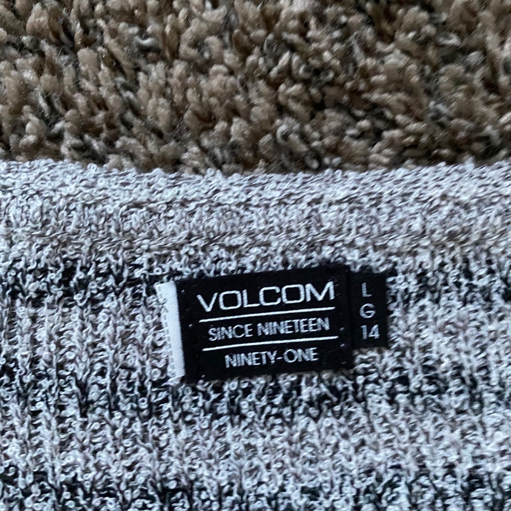Volcolm light sweater - Picture 2 of 2